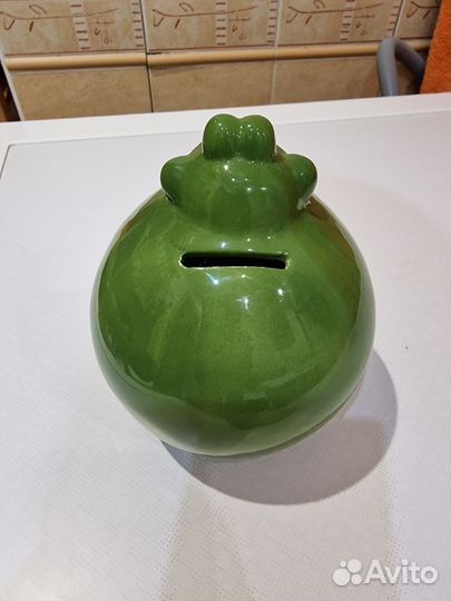 Статуэтка лягушка