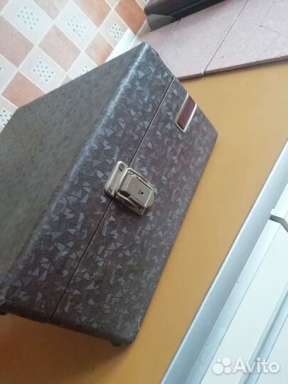 Патефон граммофон с электромотором довоенный редки