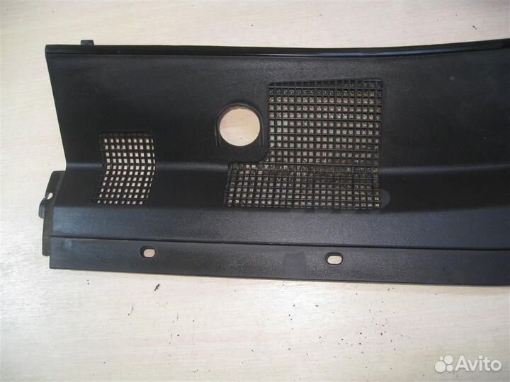 Решетка стеклоочистителей Lexus RX300 (MCU15) 2002