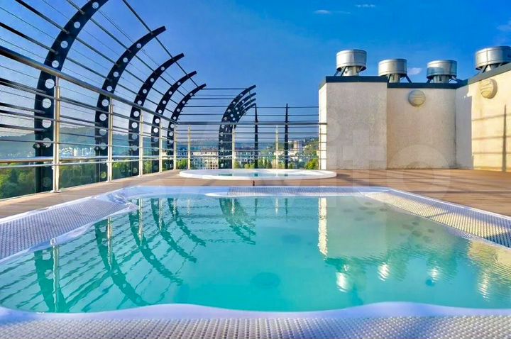 4-к. квартира, 75 м², 6/16 эт.