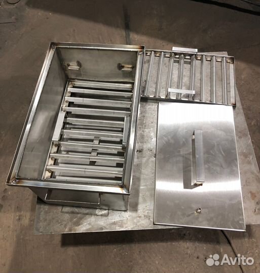 Коптилка горячего копчения