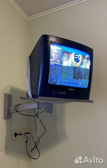 Кронштейн для телевизора