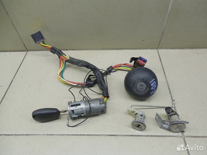 Замок зажигания Logan 2005-2014