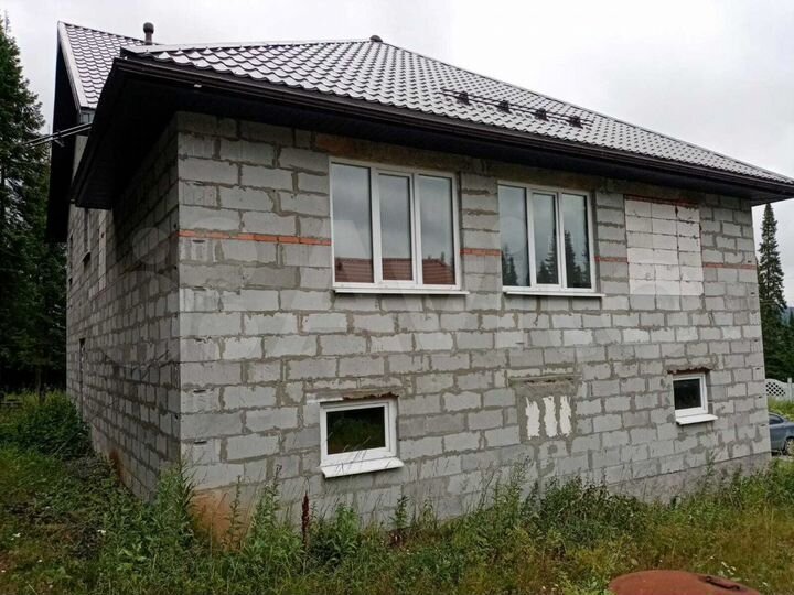 Коттедж 320 м² на участке 17 сот.