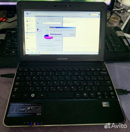 Нетбук Samsung N210