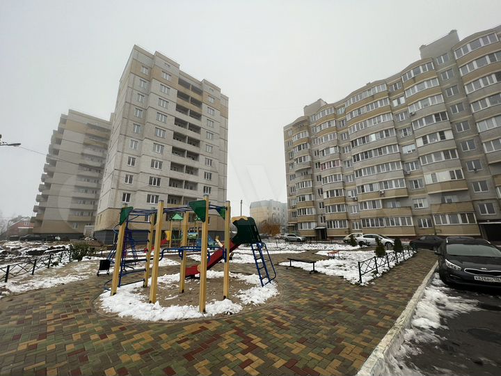 3-к. квартира, 89 м², 4/10 эт.