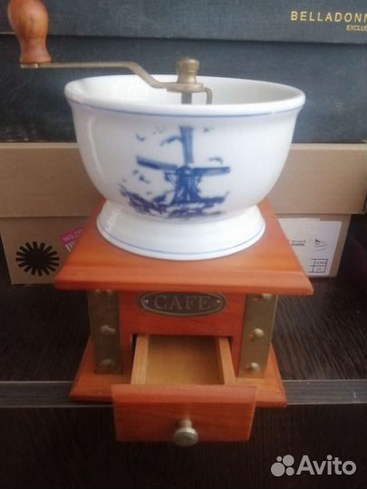 Кофемолка ручная СССР