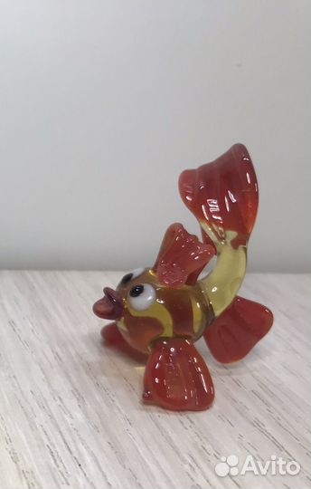 Стеклянные фигурки