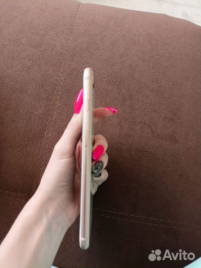 Телефон iPhone 8 plus 64 GB