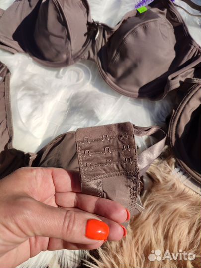 Бюстгальтеры очень удобные новые 90D