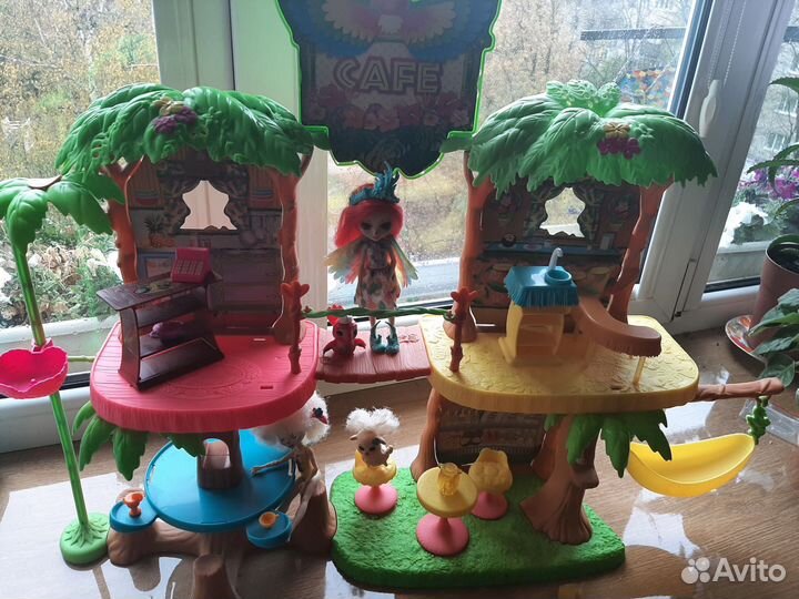 Домик кафе на дереве Enchantimals