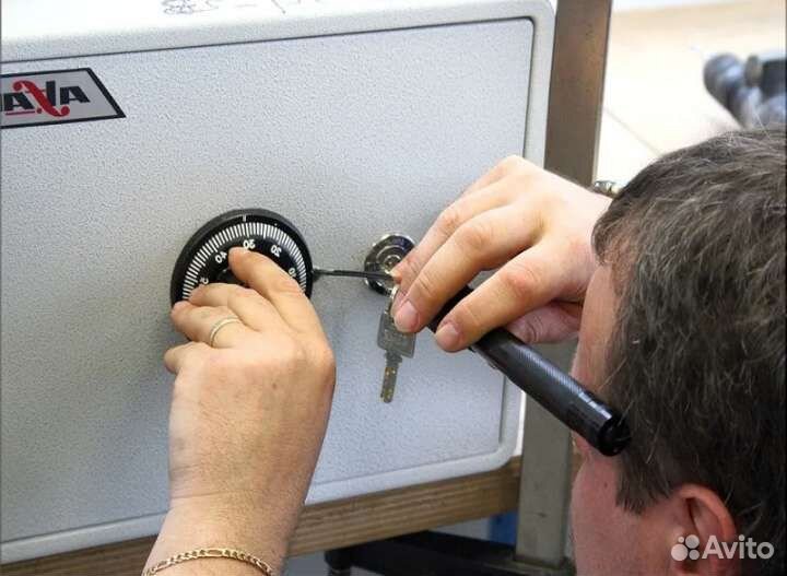 Вскрытие замков, гаражей, сейфов, авто