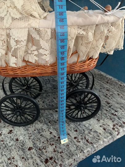 Коляска для кукол декоративная