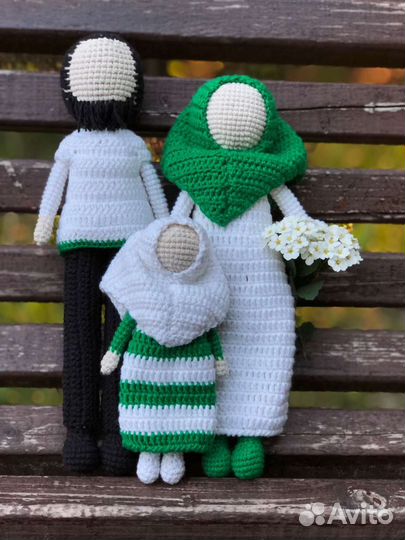 Вязаная кукла
