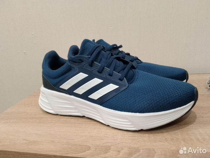 Кроссовки Adidas