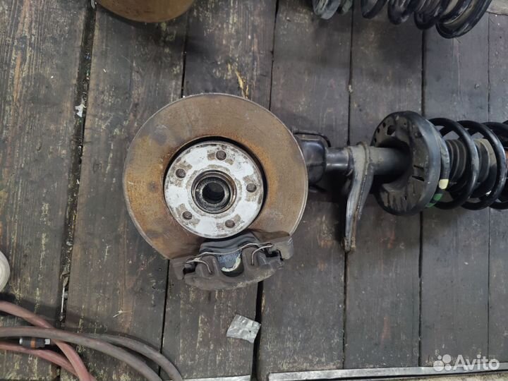 Поворотные кулаки audi a6 c4, Audi 100 c4