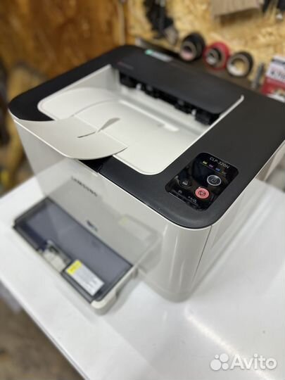 Лазерный принтер (цветной) Samsung CLP-320N