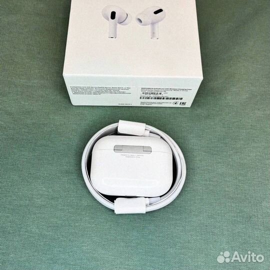 AirPods Pro 2: Музыка, которая рядом