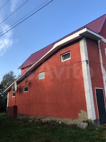 Коттедж 367 м² на участке 8 сот.