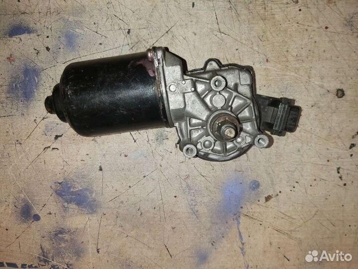 Моторчик стеклоочистителя для Toyota Celica T23