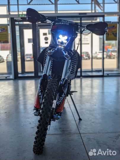 Мотоцикл Avantis Enduro 300 PRO EFI Exclusive