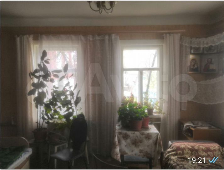 Дом 56 м² на участке 6 сот.