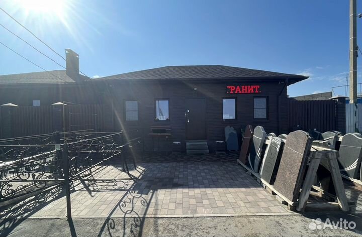 Продажа памятников (стела,подставка,цветник)