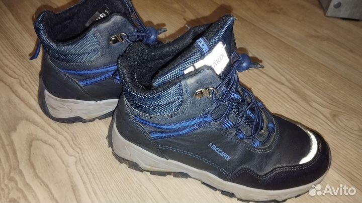 Кроссовки демисезонные 36