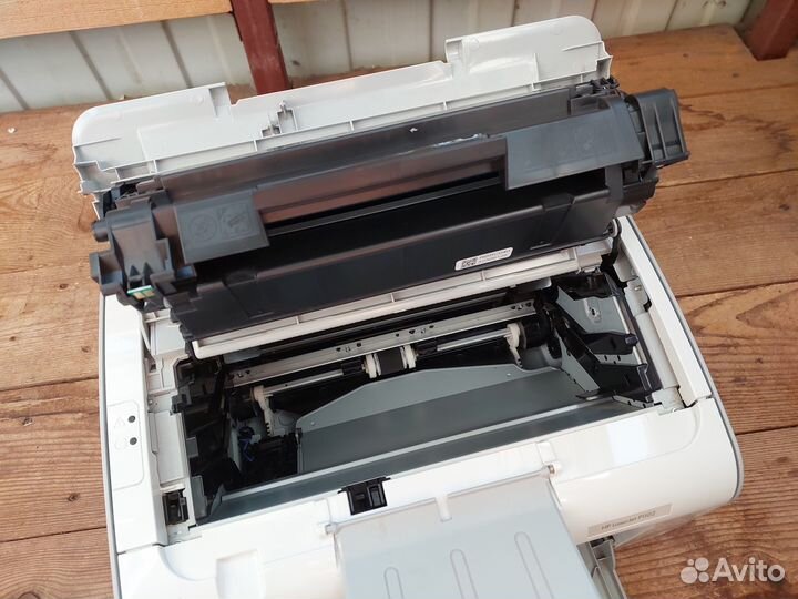 Принтер HP LJ P1102 с пробегом 2205 листов