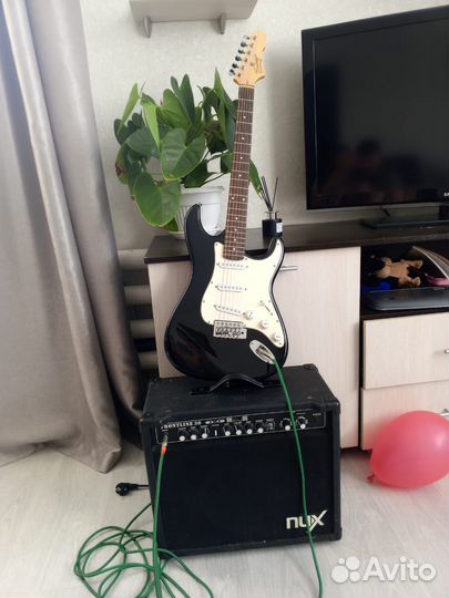 Электрогитара с комбиком