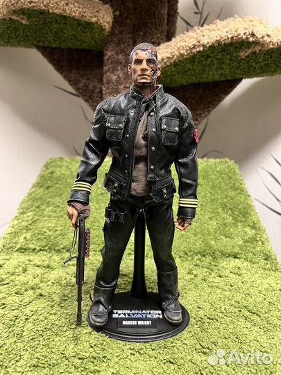 Hot toys Терминатор Маркус Райт