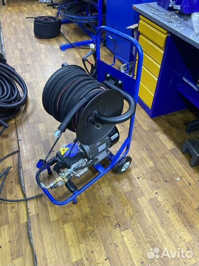 Аппарат высокого давления для мойки спецтехники