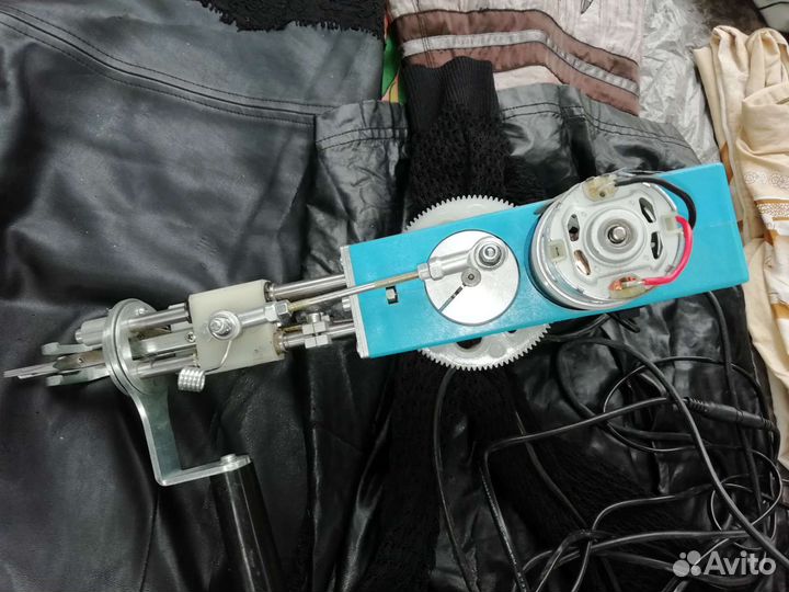 Пистолет для тафтинга 2 в /1 электрический