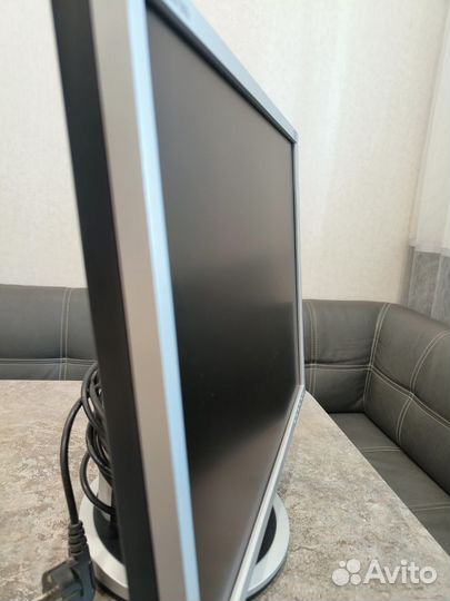 Монитор Samsung syncmaster 940T