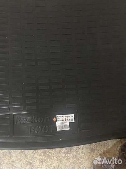 Коврик в багажник рено сандеро
