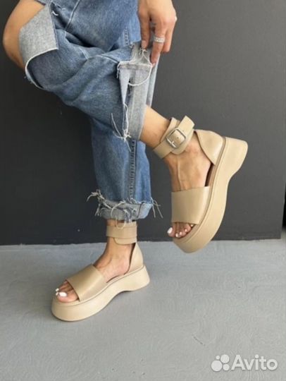 Стильные босоножки (2 цвета, все размеры)