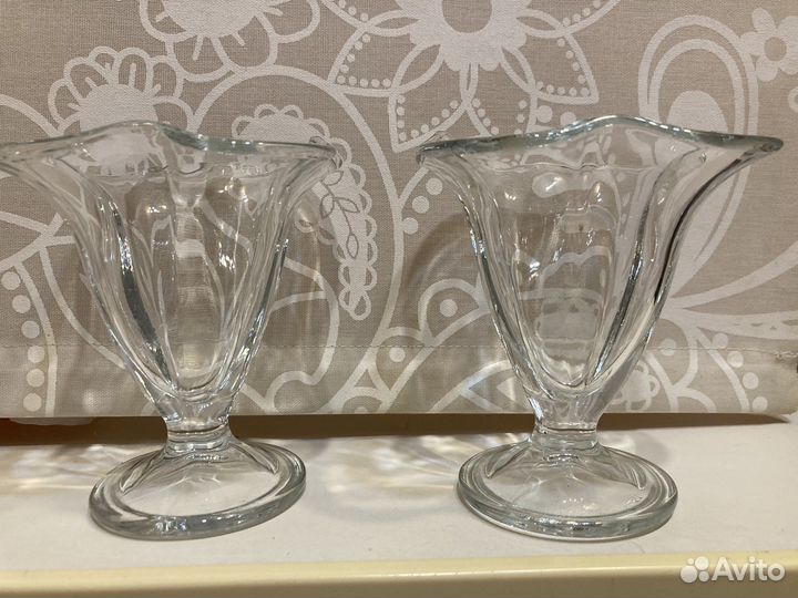 Хрустальные вазы, креманки