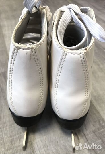 Коньки фигурные детские 33 размер