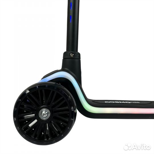Самокат детский новый с неоновой подсветкой