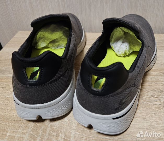 Слипоны Skechers