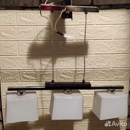 Потолочный светильник (люстра)