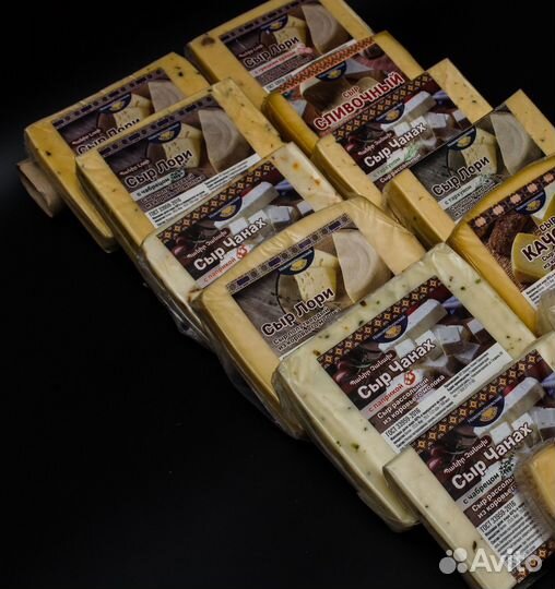 Ассортимент твердых сыров