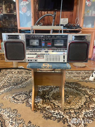 Sharp GF800 Магнитола