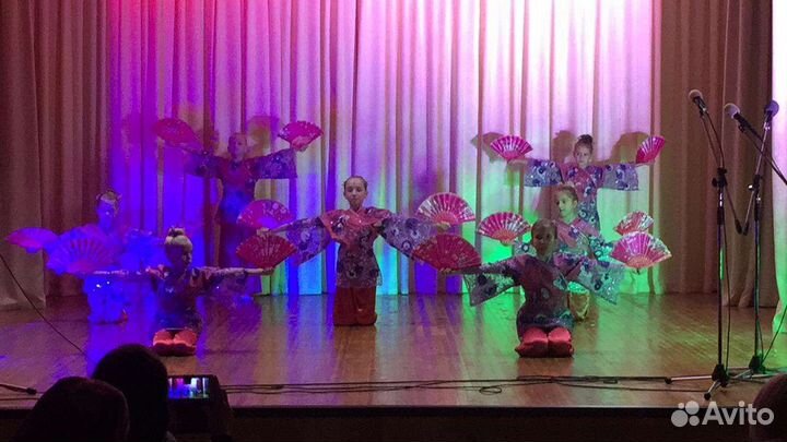 Костюмы детские,народные, эстрада, для выступлений