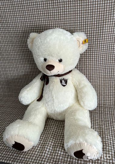 Плюшевый медведь