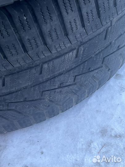 Hankook Winter I'Cept Evo2 W320B 265/35 R20 174Z