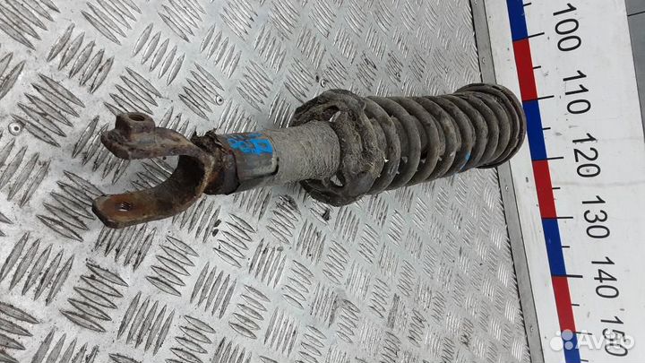 Стойка амортизатора заднего правого Honda Civic