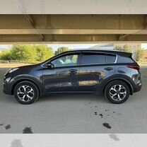 Kia Sportage 2.0 AT, 2020, 87 000 км, с пробегом, цена 2 200 000 руб.