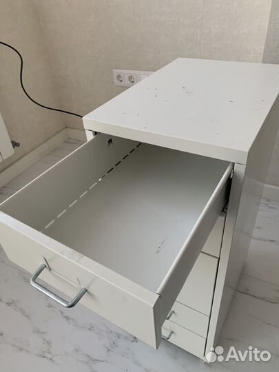 Тумба офисная с ящиками