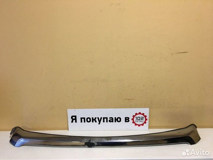 Молдинг капота Toyota Land Cruiser Prado 150